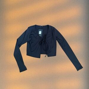 Fashion Nova Black Long Sleeve Tie Front Crop Blouse